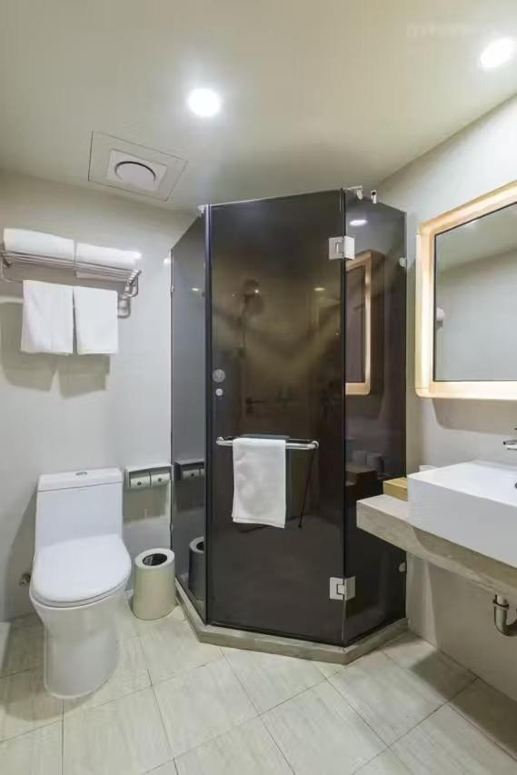 Ji Hotel Shanghai The Bund Shandong Middle Road Buitenkant foto